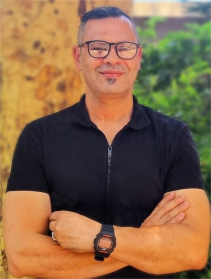 F:/1排版稿件/ID/ID20230390-0318已排完/图片导出/作者.png作者